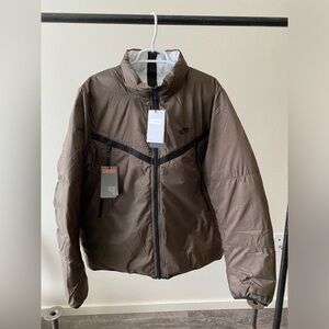 Nike Puffer Jacket Brown MSRP $225 - Size Large